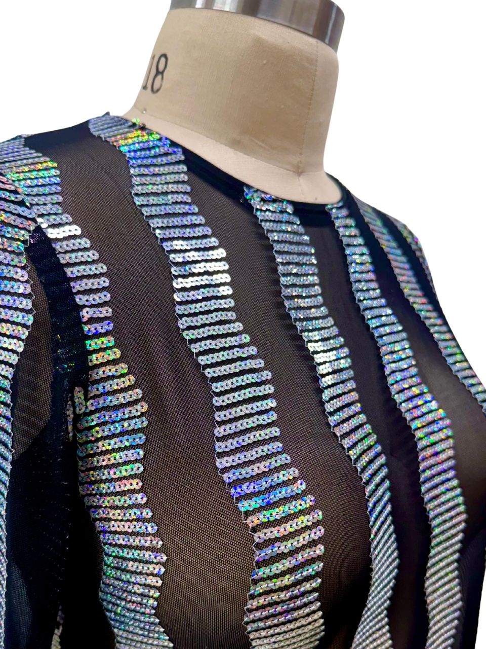 Noble Crew Neck | Zig Zag Sequin