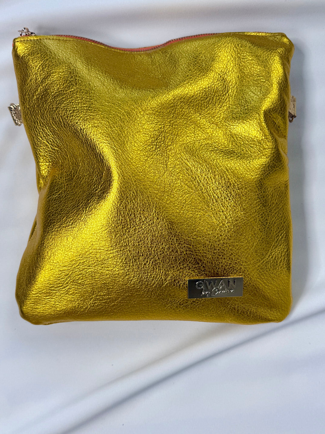 G'wan Flipper  Clutch | Kemet Gold