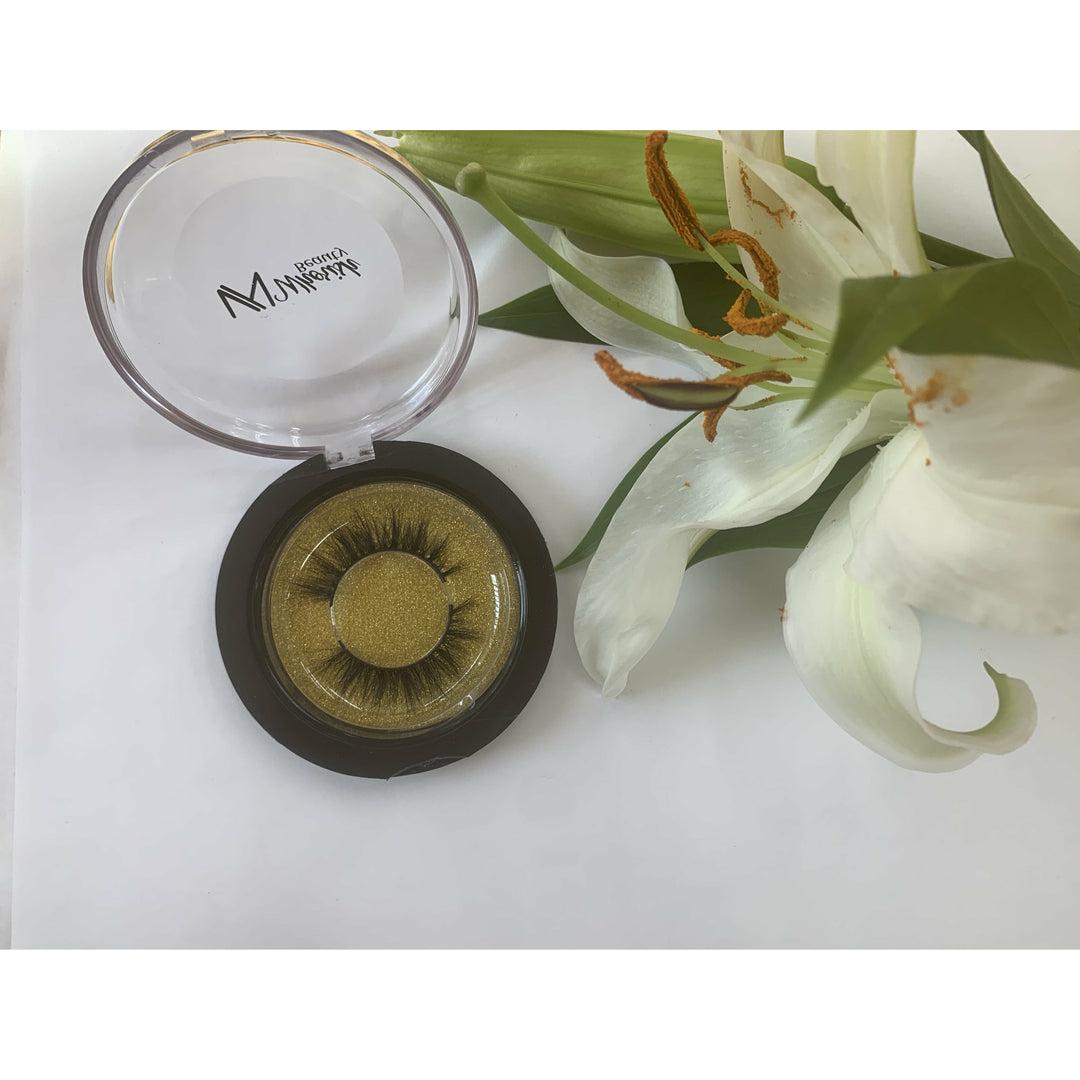 Whorish Beauty-Teaser 3D Lashes - G'wan by Charon