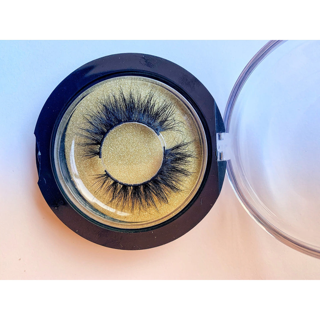 Whorish Beauty-Hussy- 3D Lashes - G'wan by Charon